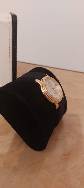 Carl F. Bucherer Archimedes automatic, Aur 18K, 48 h power reserve.